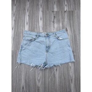 Women's Light Wash Jean Shorts‎ Size 31 / Size 10!